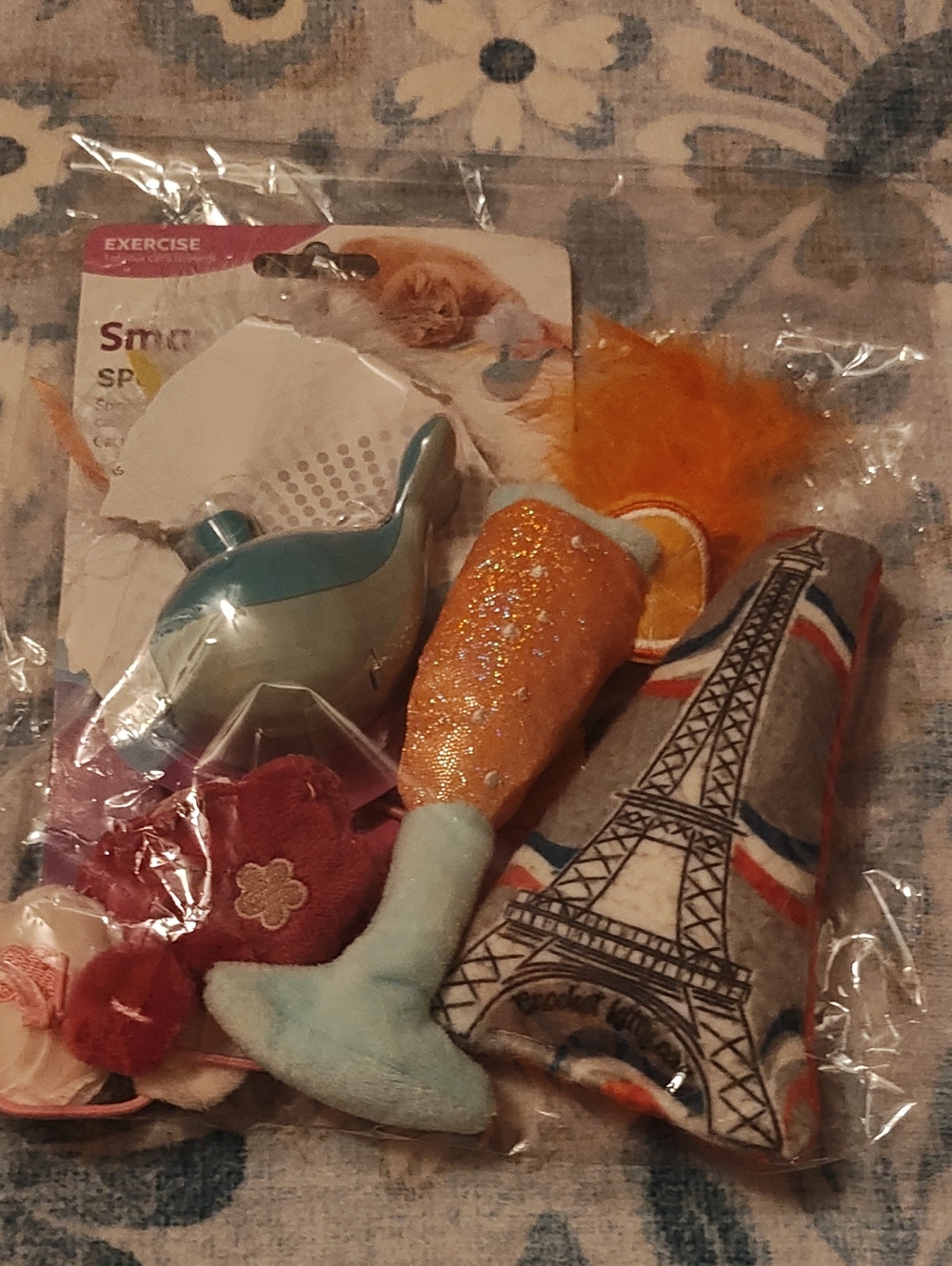 CAT TOY BUNDLE: A VACATION IN PARIS!